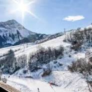 Trouvez Votre Séjour Ski Pas Cher et Dévalez les Pistes à Petit Prix