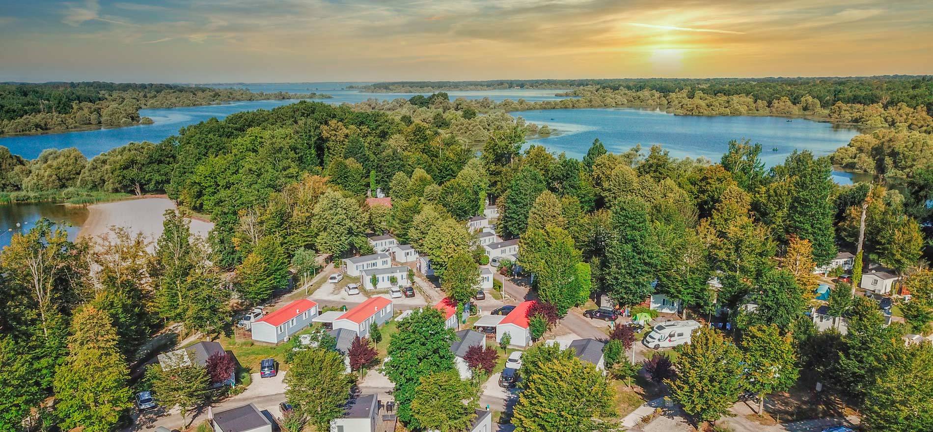 Découvrez l’expérience unique de camping chez Yelloh Village