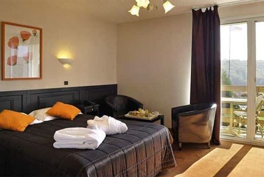 Découvrez l’Authenticité de l’Auberge du Camp Romain