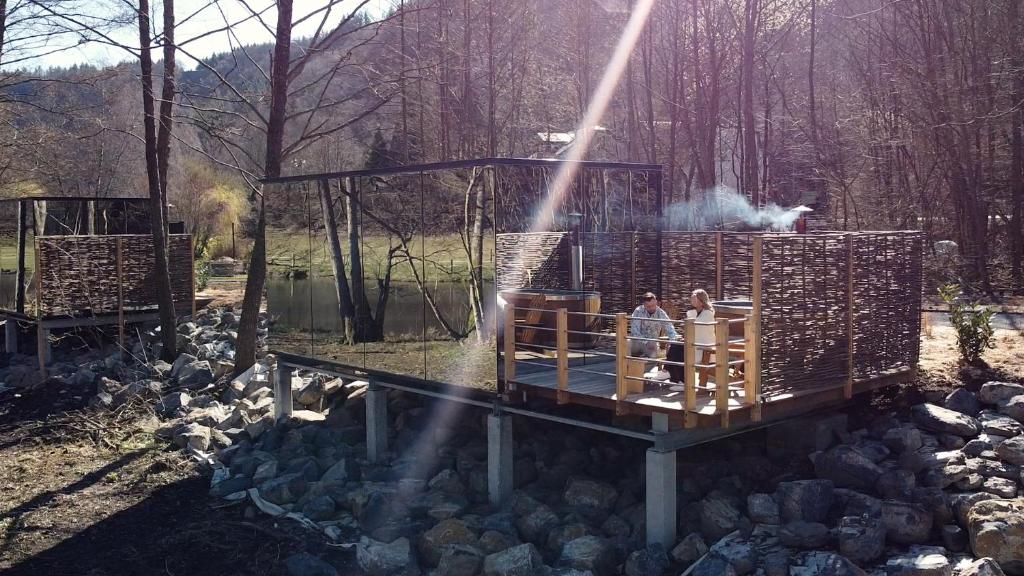 Découvrez l’Originalité des Logements Insolites au Cœur des Ardennes
